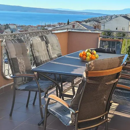Apartman Spacious With Sea View *
